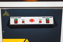 00044